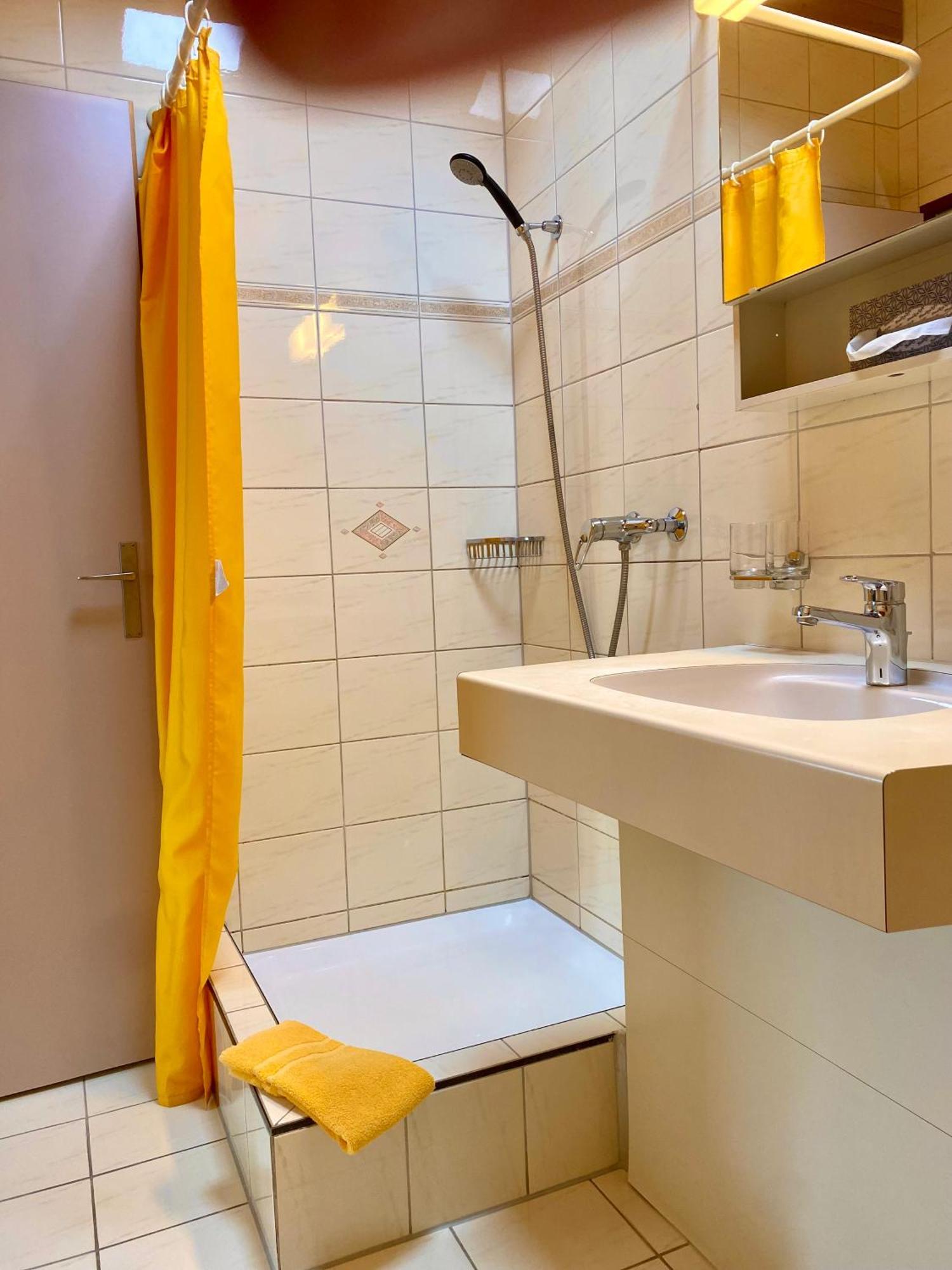 Hotel Zum Roten Loewen Hildisrieden Εξωτερικό φωτογραφία